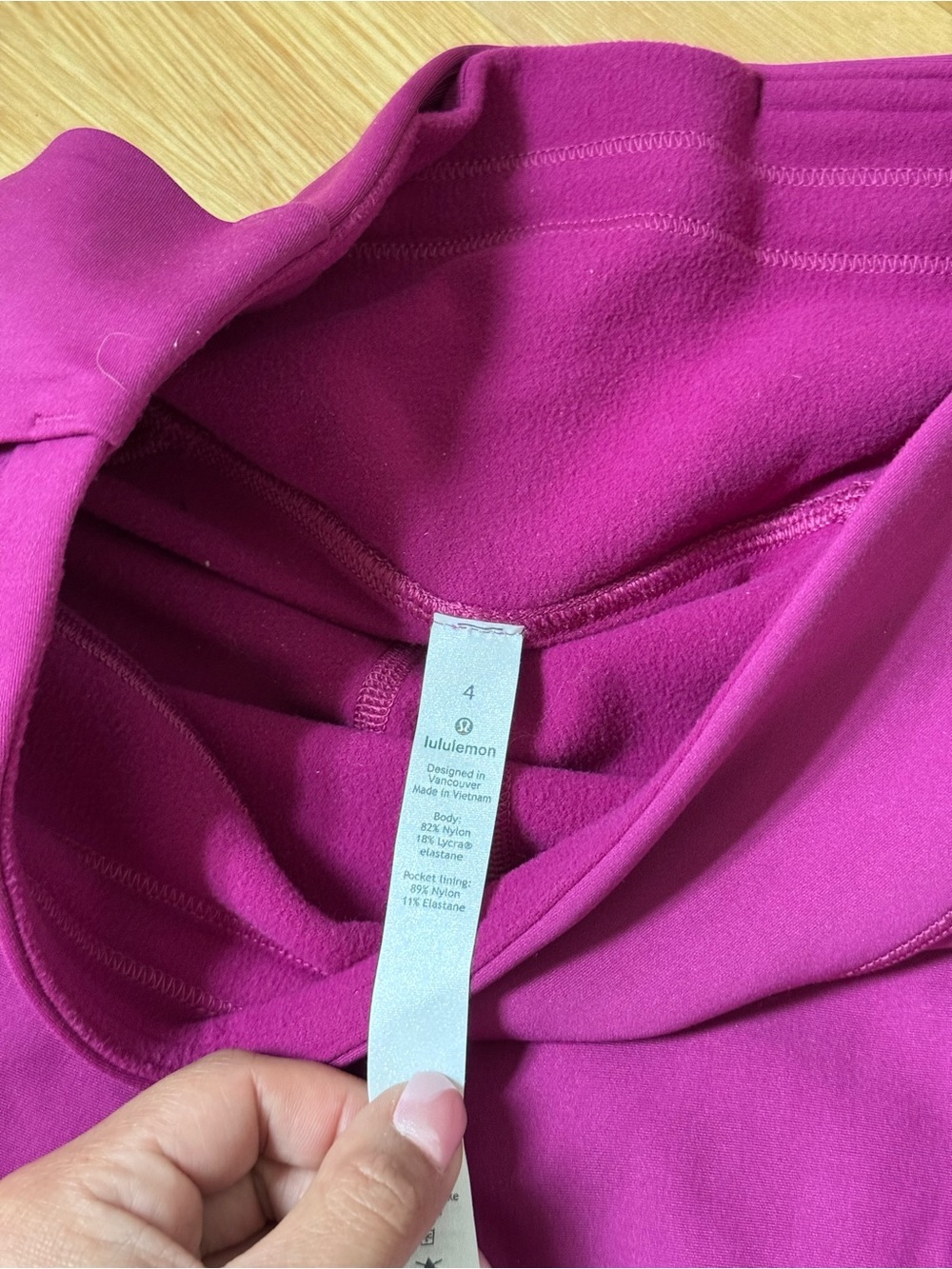 Lululemon Chase the Chill SHR Tight 28" - Picture 5 of 9